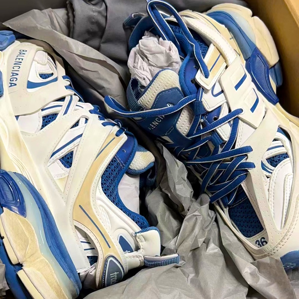Balenciaga SOLD